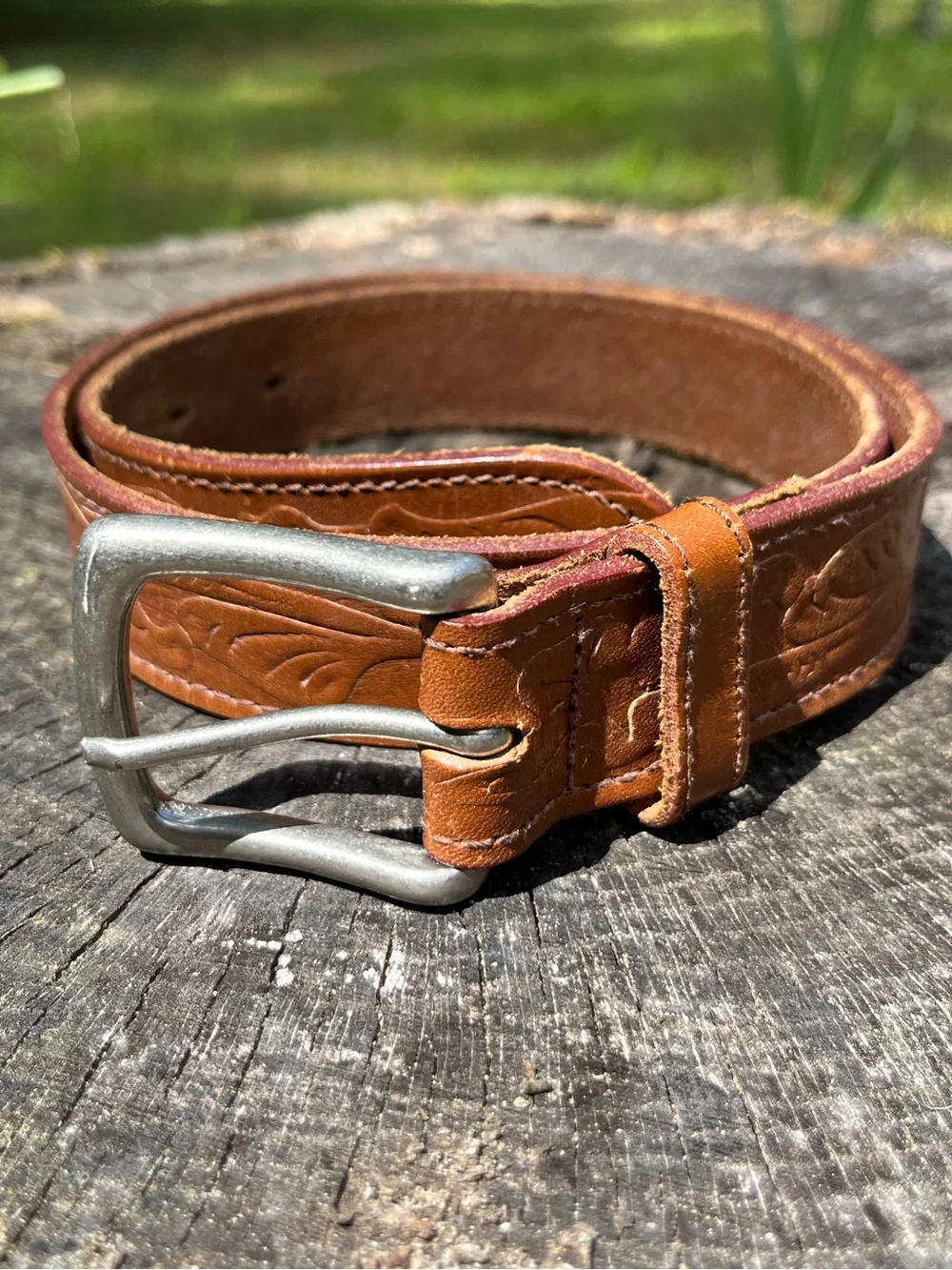 90s Banana Republic Floral Tooled Genuine Leather Silver-Toned Buckle Tan Boho